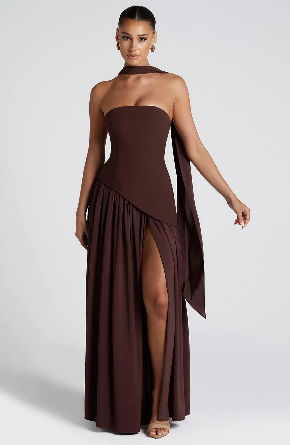 Women's Elegant Strapless Maxi Wedding Guest Dress with Slit