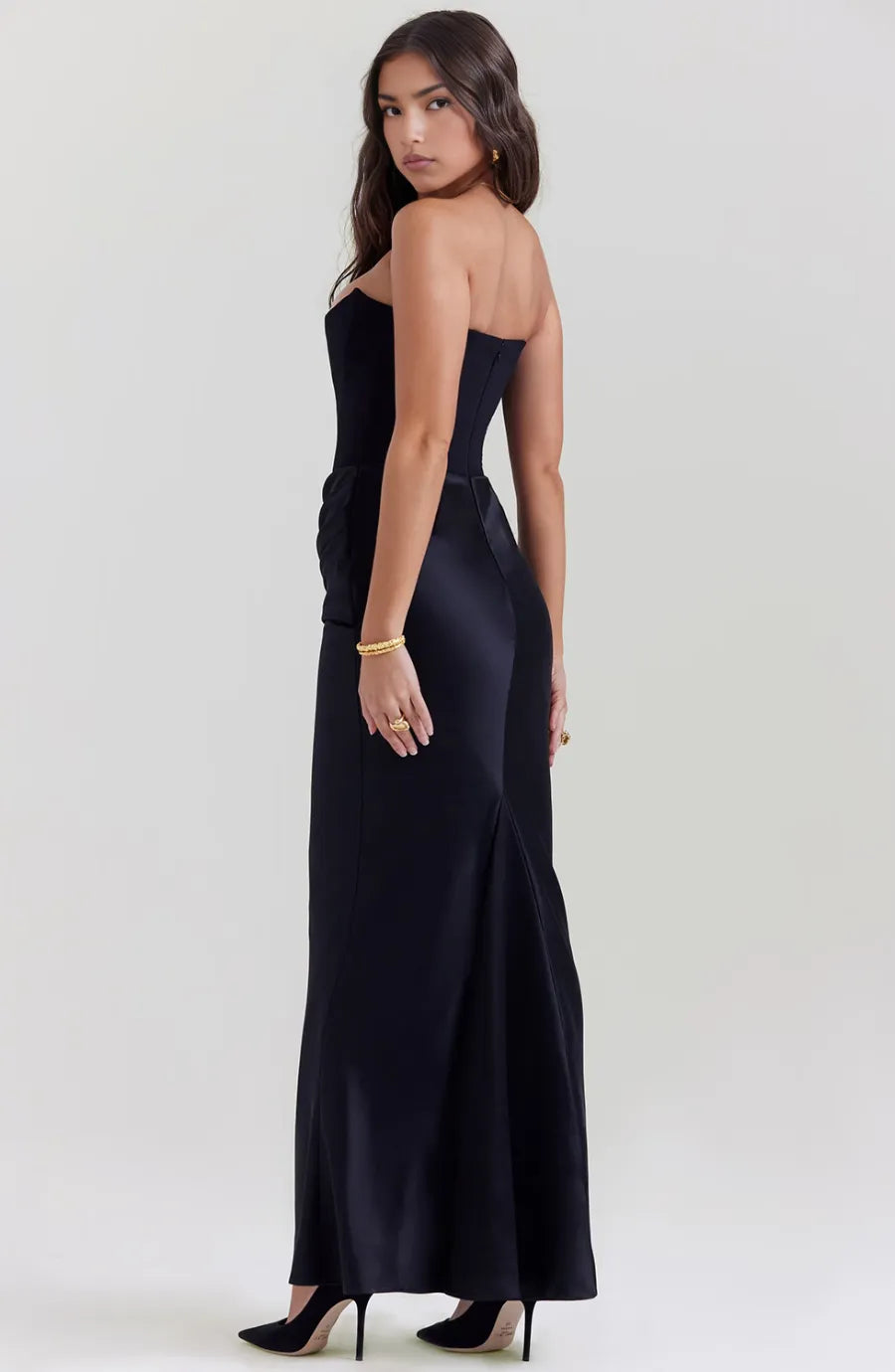 Women's Elegant Strapless Maxi Wedding Guest Dress with Ruched Waist