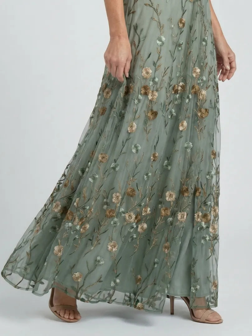 Women's Floral Flowy Maxi Wedding Guest Dress with V-Neck