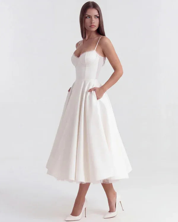 Women's Flowy Sleeveless Midi Wedding Guest Dress with Sweetheart Neckline