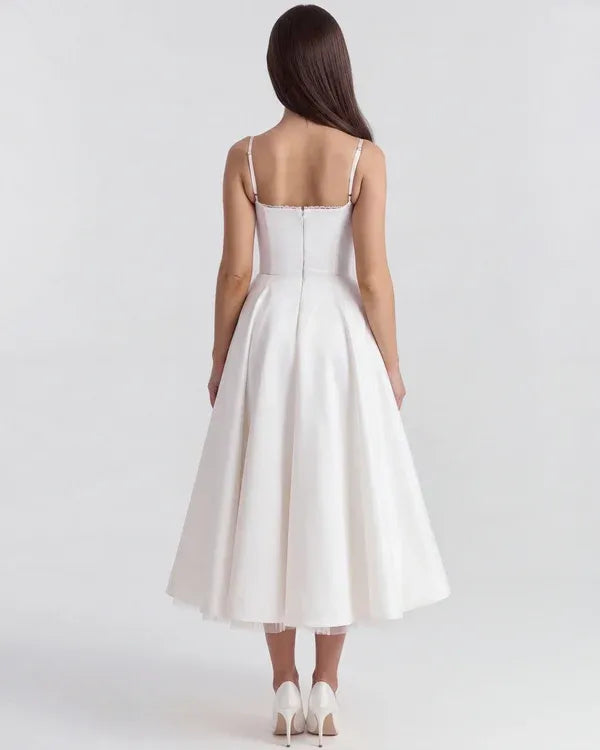 Women's Flowy Sleeveless Midi Wedding Guest Dress with Sweetheart Neckline