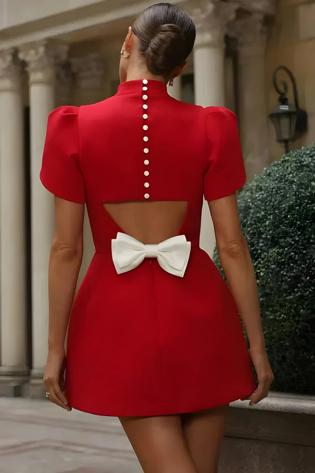 Women's Formal Elegant Mini Cocktail Dress with Statement Sleeves
