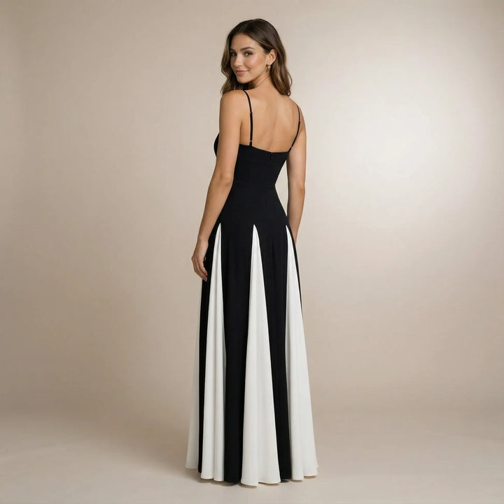 Women's Pleated Elegant Maxi Wedding Guest Dress with Sweetheart Neckline
