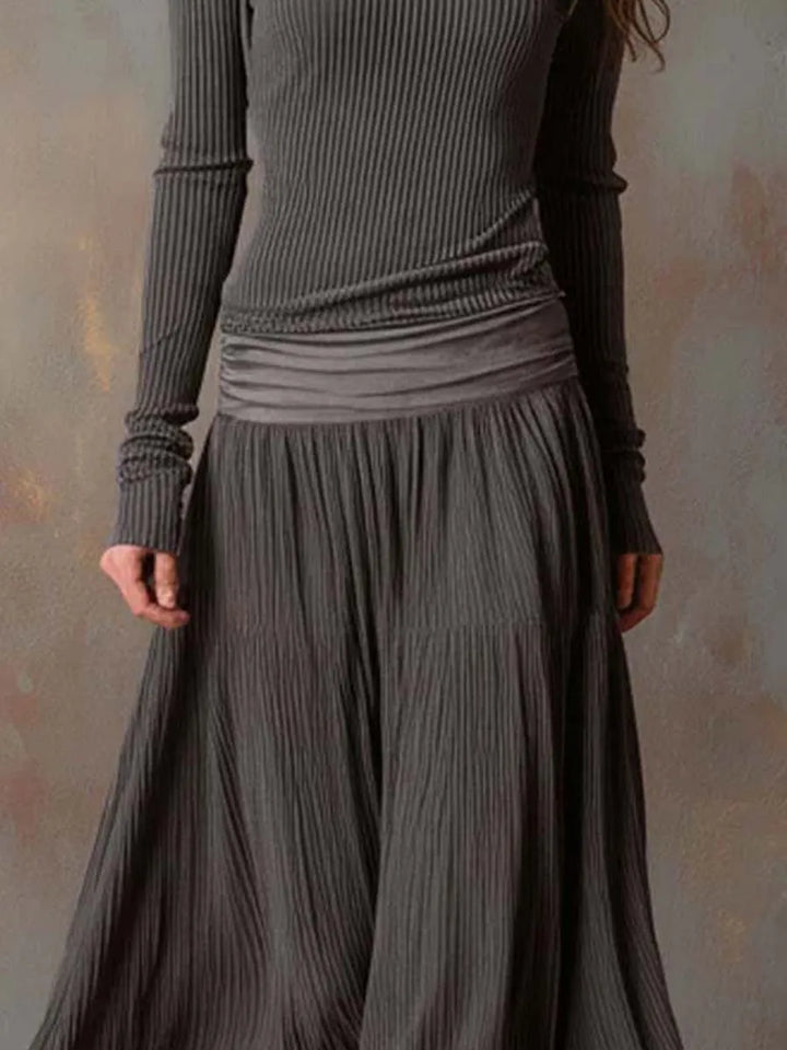 Women's Vintage Long Sleeve Maxi Wedding Guest Dress with Pleated Detail